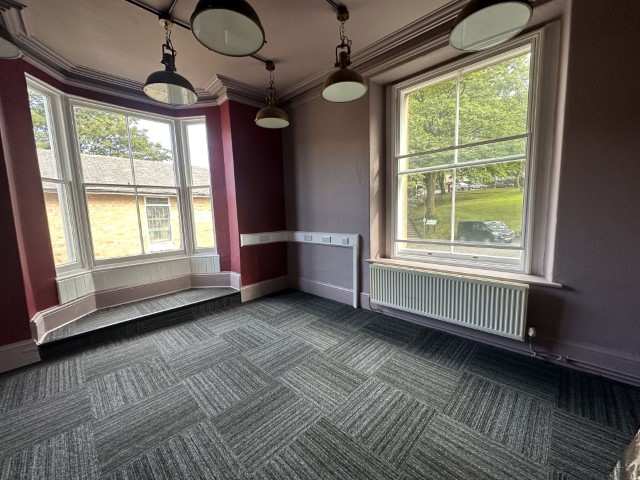 Commercial rooms to let in Buxton town centre